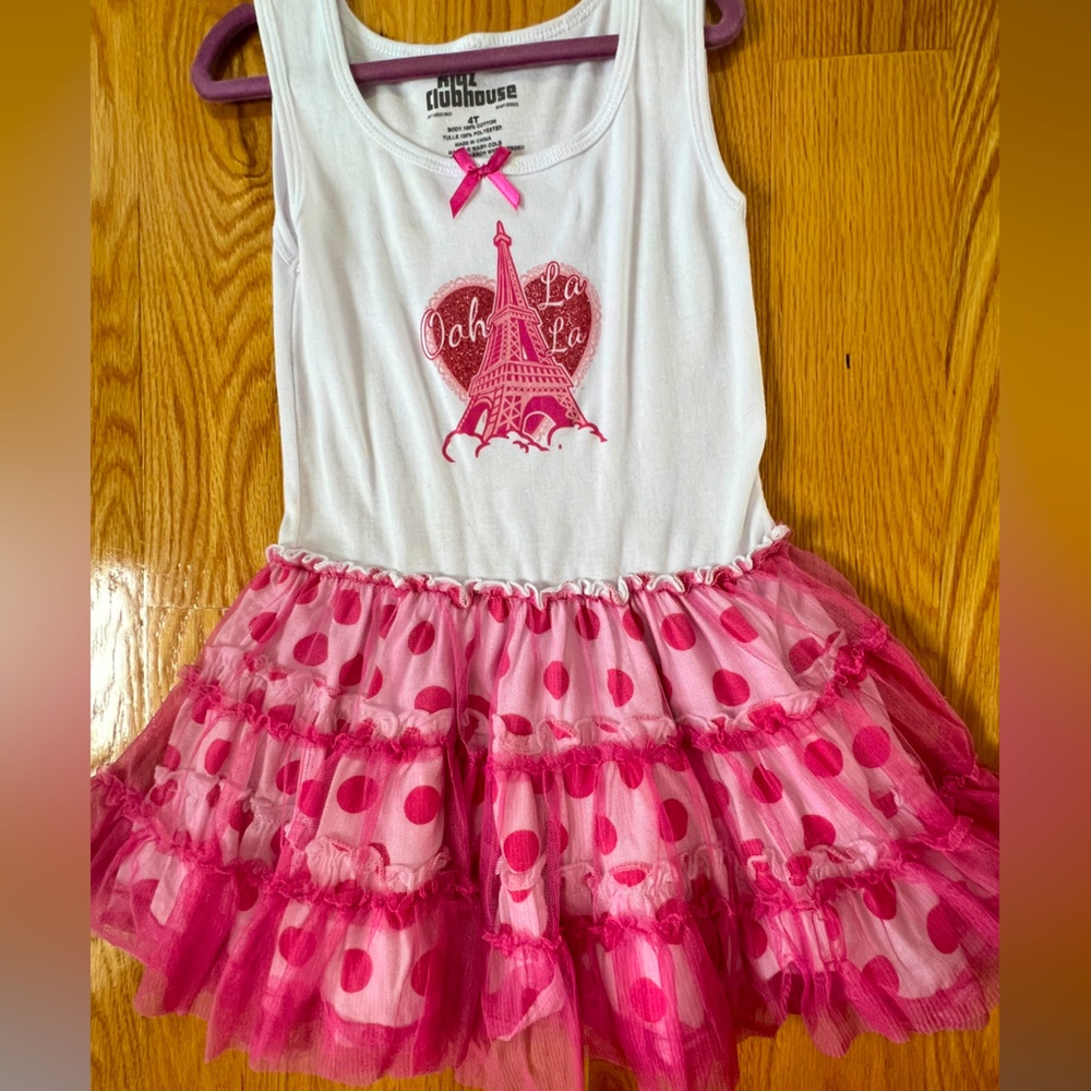 Kids Clubhouse brand new 4T dress with Eiffel Tower.